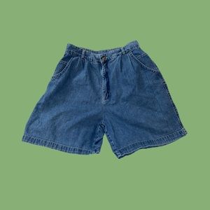 Vintage high rise mom shorts